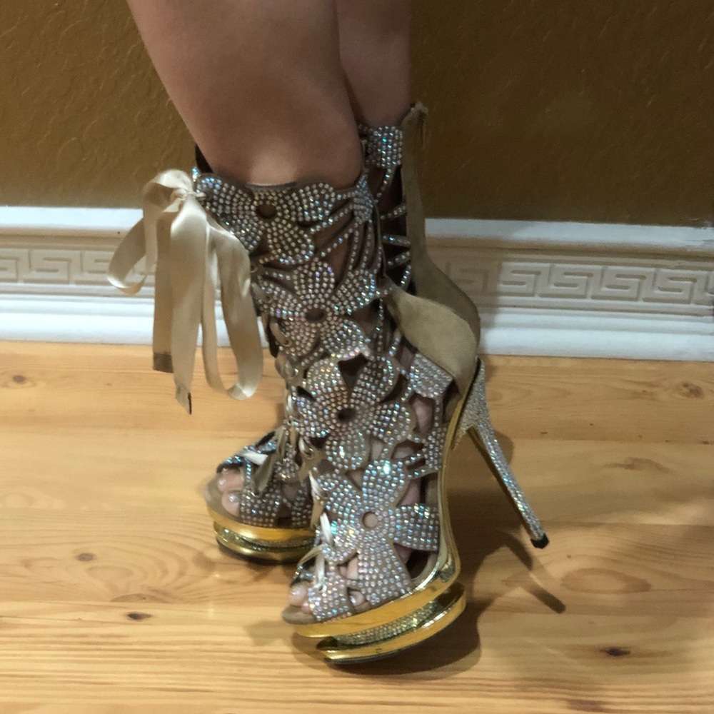 Gold/Tan Flower AB Stone Boots